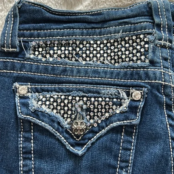 Miss Me Rhinestone Jeans - Picture 9 of 10